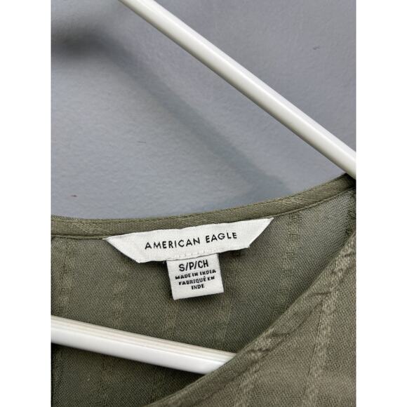 American Eagle Blouse Womens Small Peplum‎ Long Sleeve Textured Keyhole Back Top - Picture 5 of 9